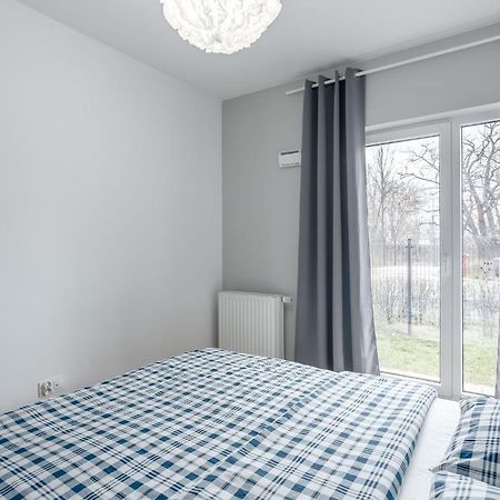 Chill Apartments Marywilska Warsaw Exterior photo