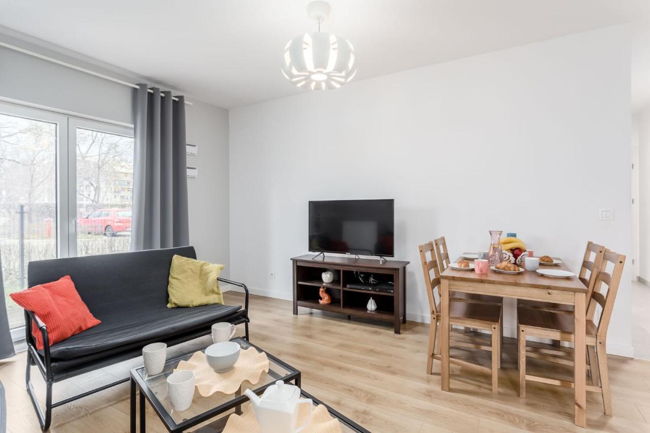 Chill Apartments Marywilska Warsaw Exterior photo