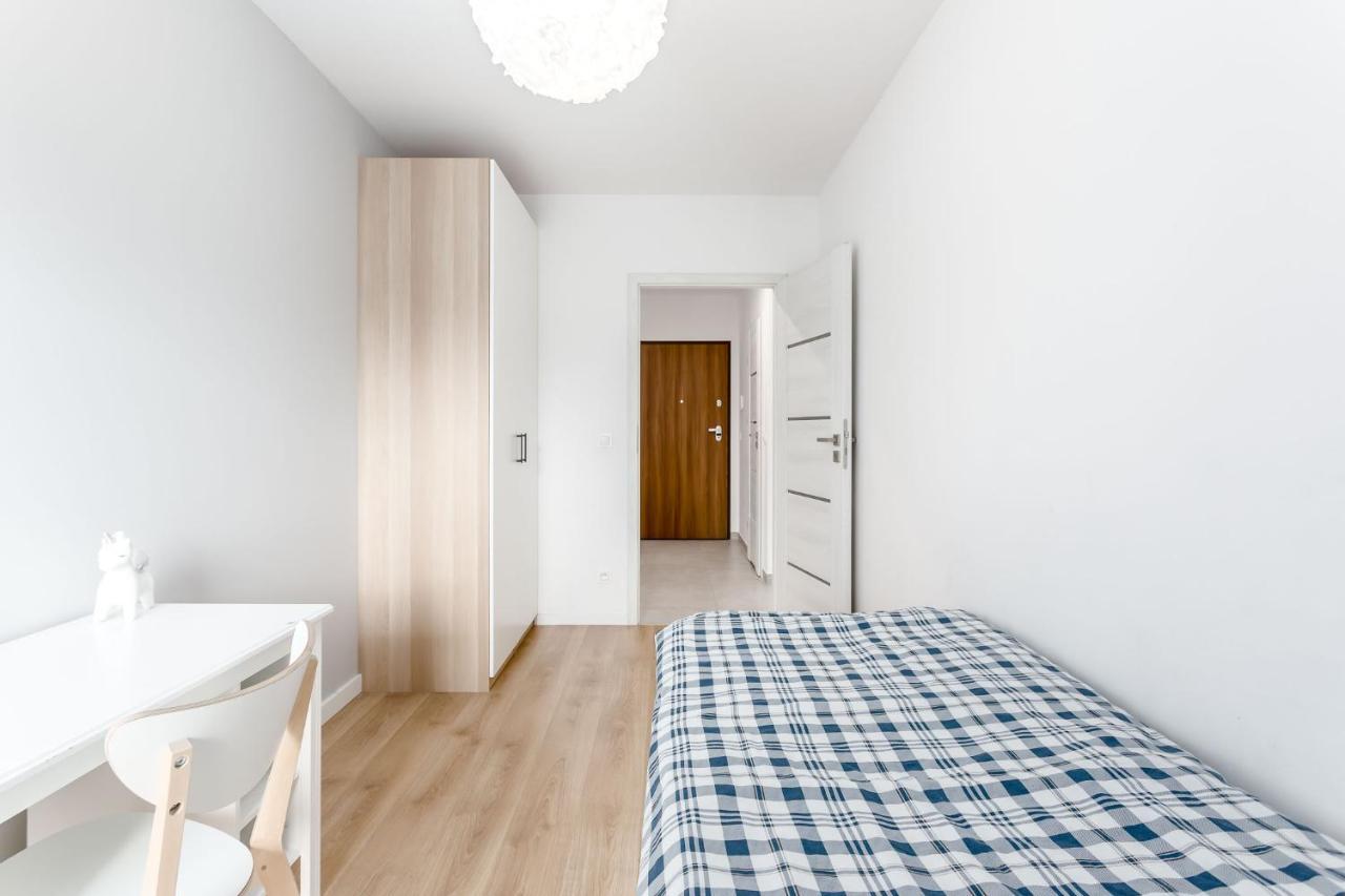 Chill Apartments Marywilska Warsaw Exterior photo