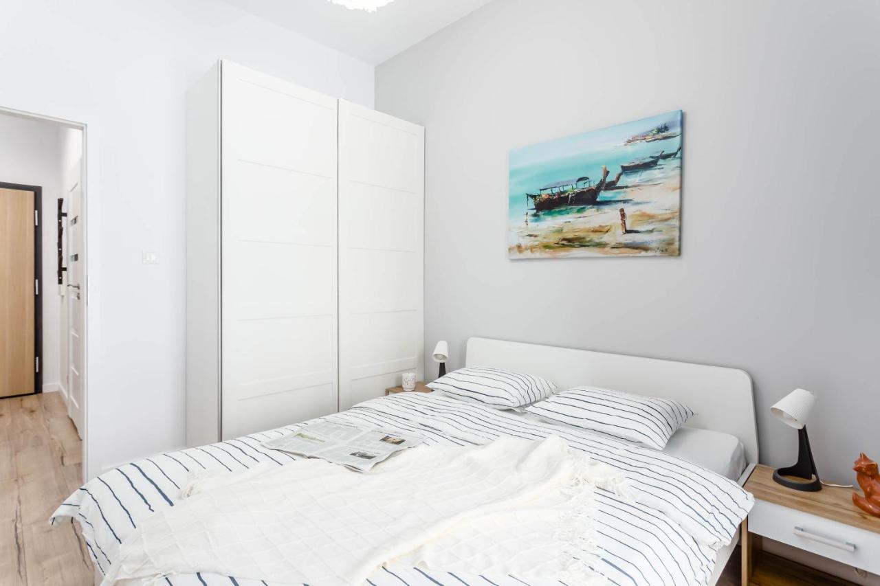 Chill Apartments Marywilska Warsaw Exterior photo