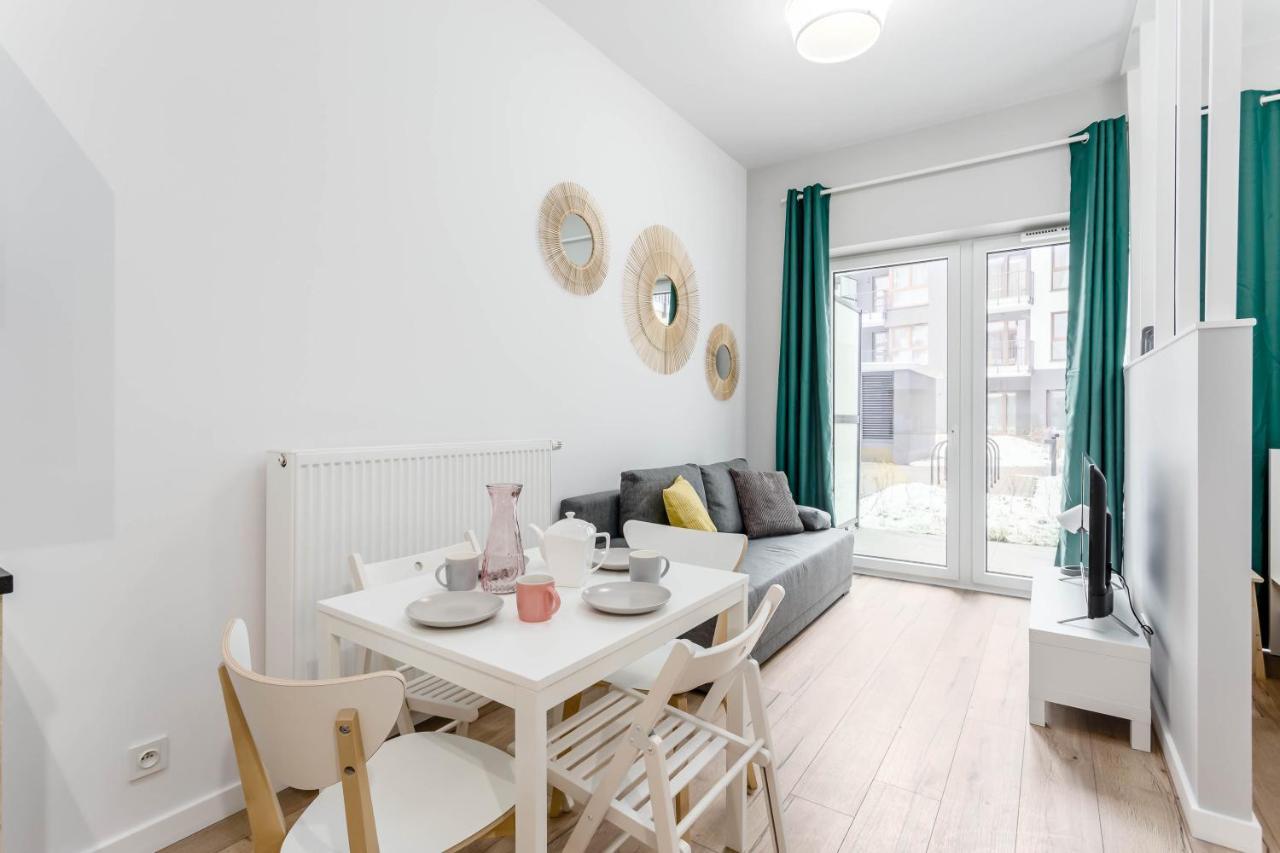 Chill Apartments Marywilska Warsaw Exterior photo